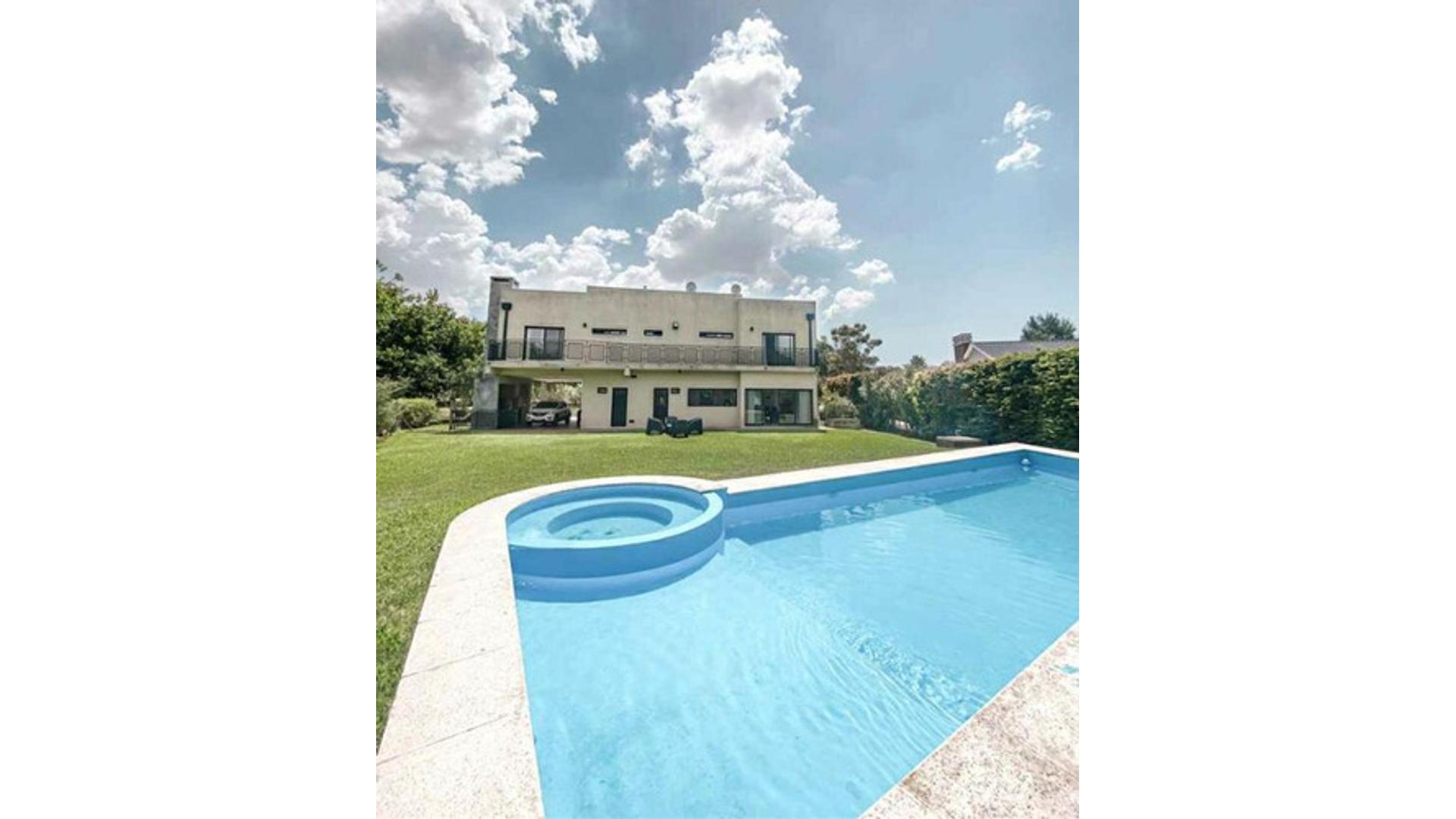 #5105026 | Alquiler | Casa | Berazategui (VALERIA SANCHEZ FERREIROS)