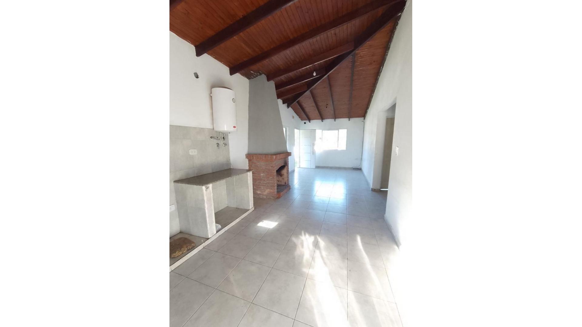 #5041512 | Venta | Casa | Gualeguaychu (Godoy Asesores Inmobiliarios)