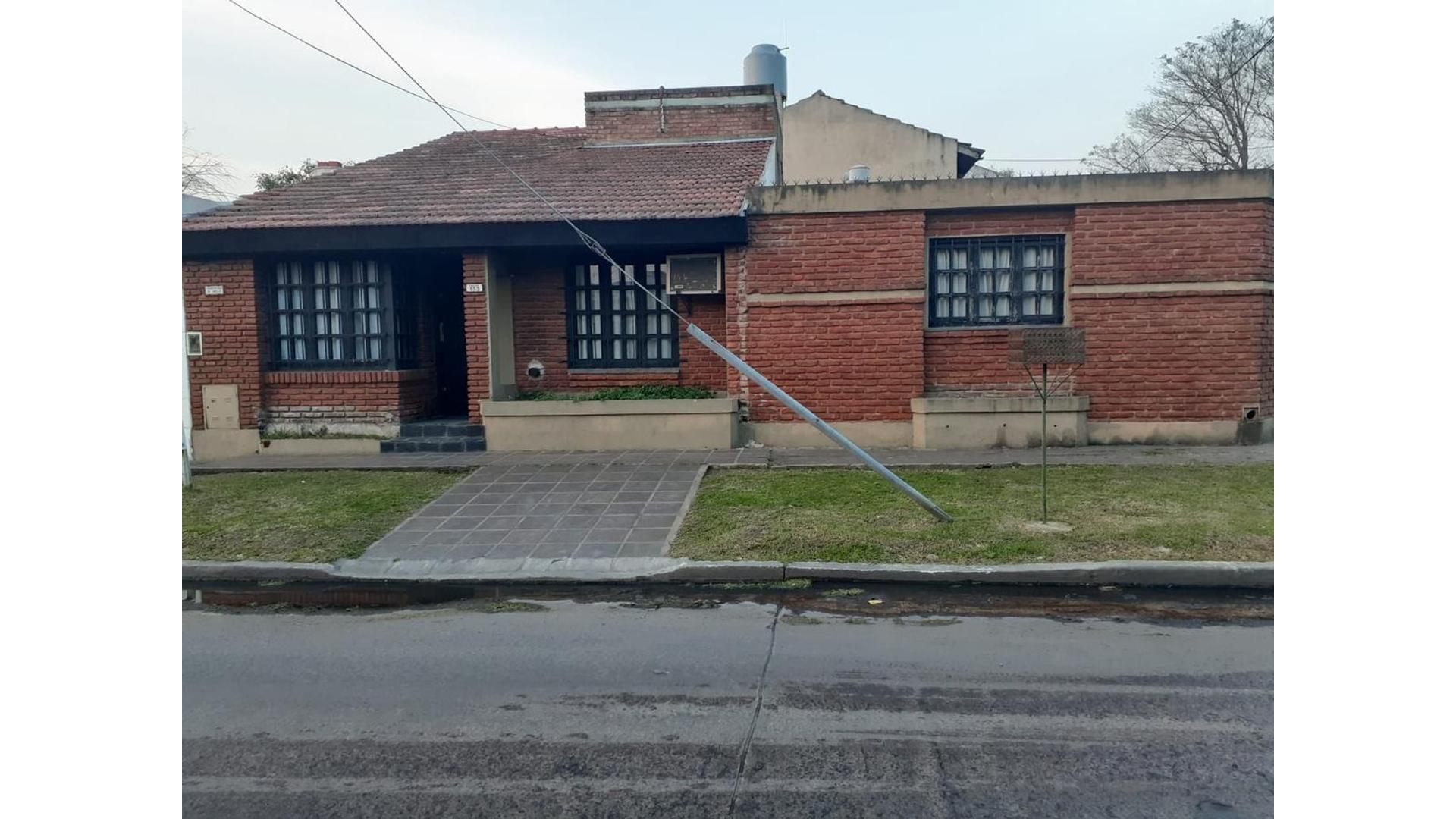 #5112402 | Venta | Casa | Ituzaingó (Giusti Ariel Propiedades)