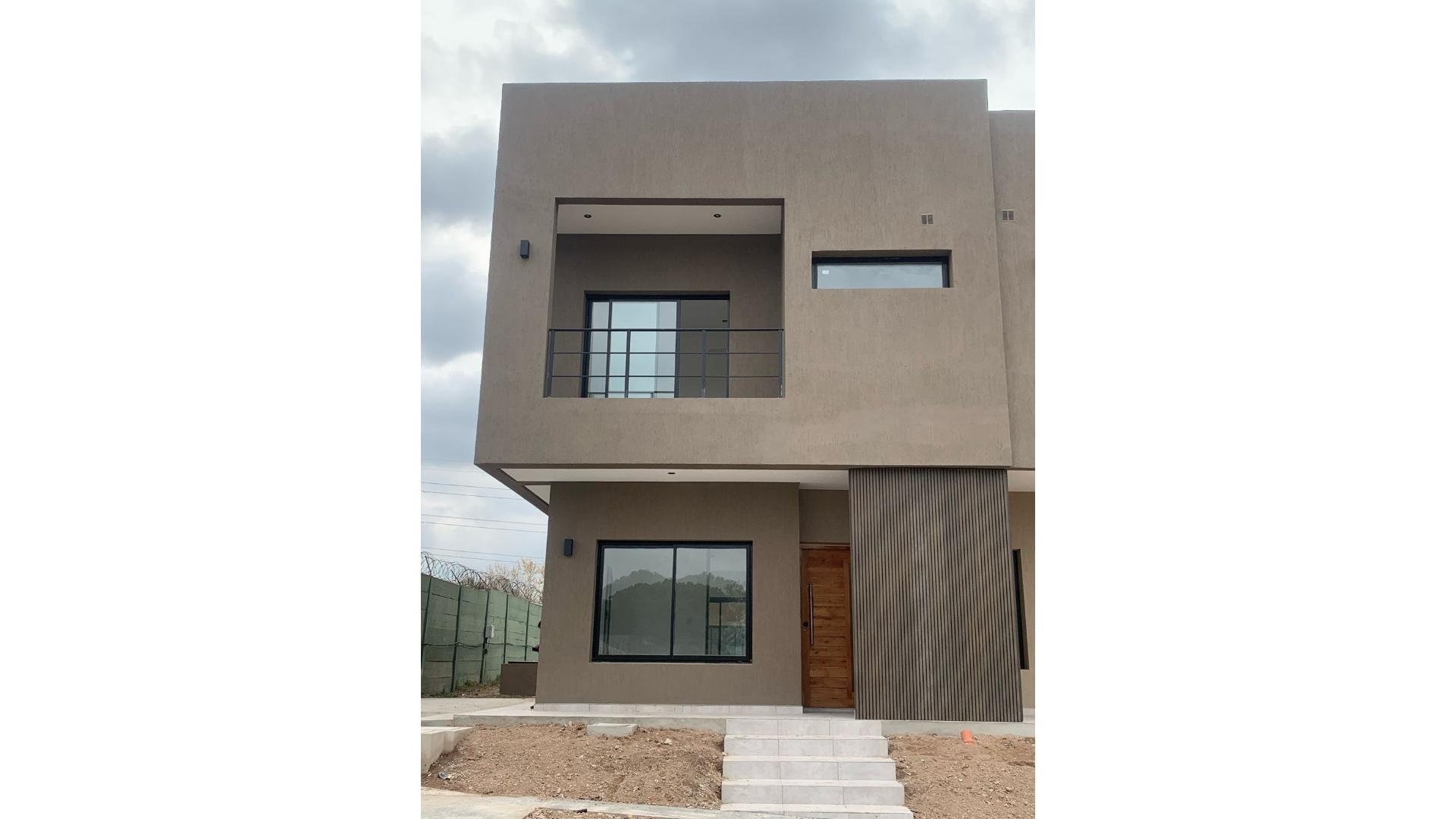 #5113218 | Venta | PH | Pilar (EDEL GOMEZ PROPIEDADES)