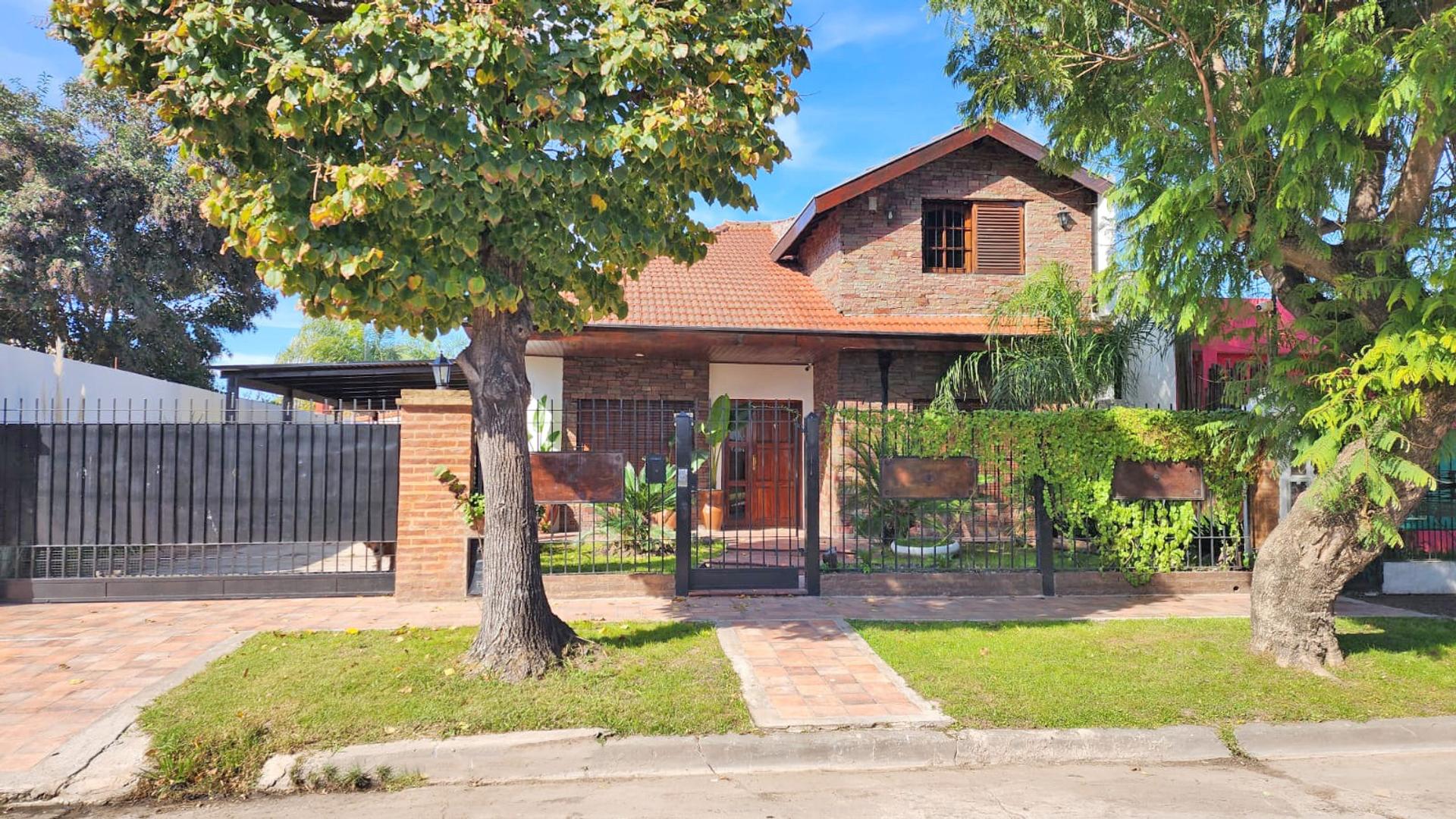 #5118737 | Venta | Casa | Ituzaingó (Bertomeu & Puggioni Propiedades)