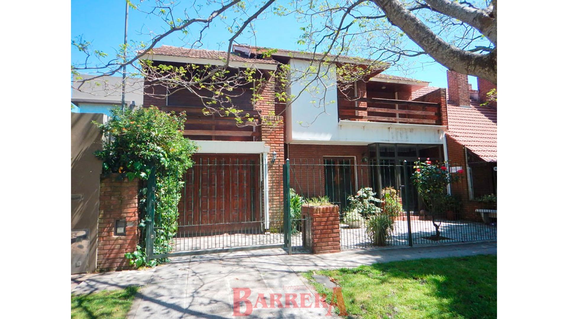 #5131944 | Sale | House | Mar Del Plata (Barrera y Asoc.)