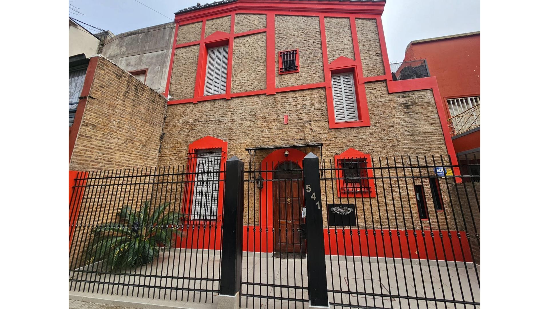 #5135376 | Sale | House | Liniers (Alejandro Cid De La Paz Bienes Raices)