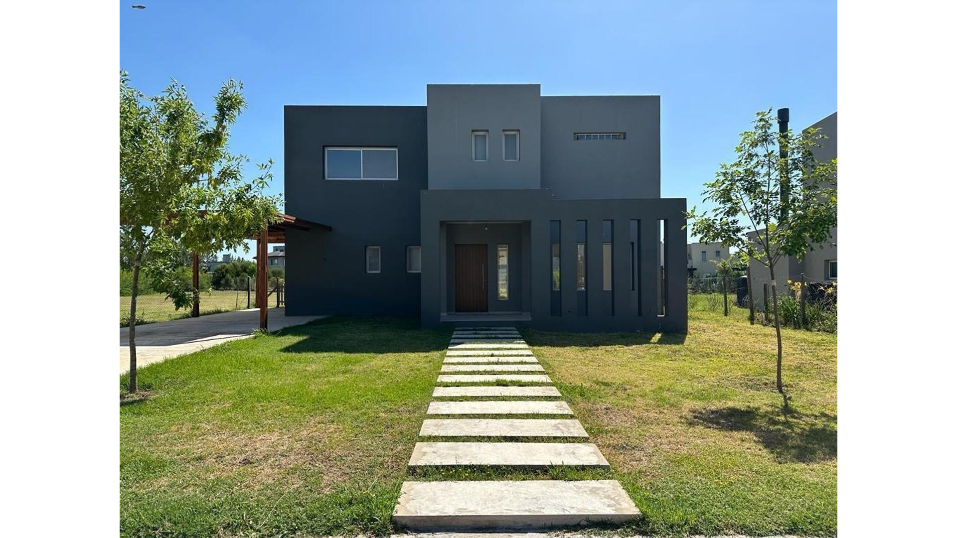 #5146043 | Venta | Casa | Tigre (Jordan Camus Negocios Inmobiliarios)