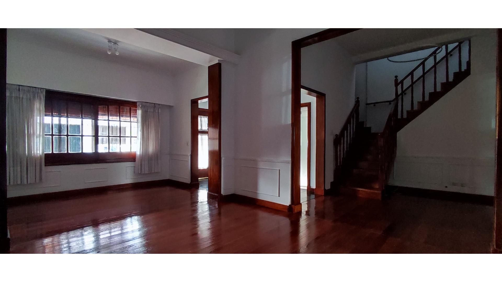 #3023106 | Venta | Casa | Quilmes (Alma Di Matteo Servicios Inmobiliarios)