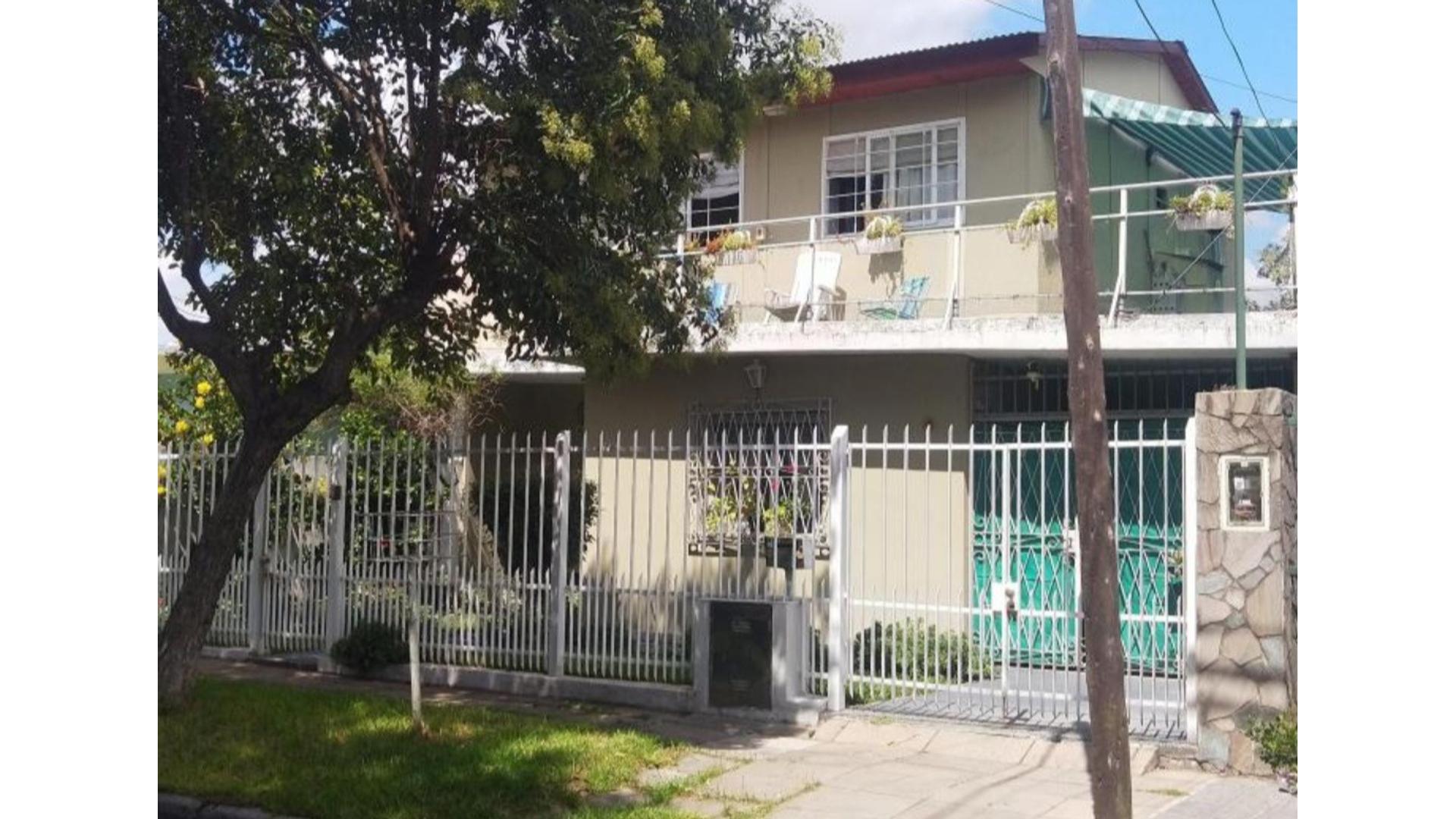 #5161399 | Venta | PH | San Isidro (Godoy Asesores Inmobiliarios)