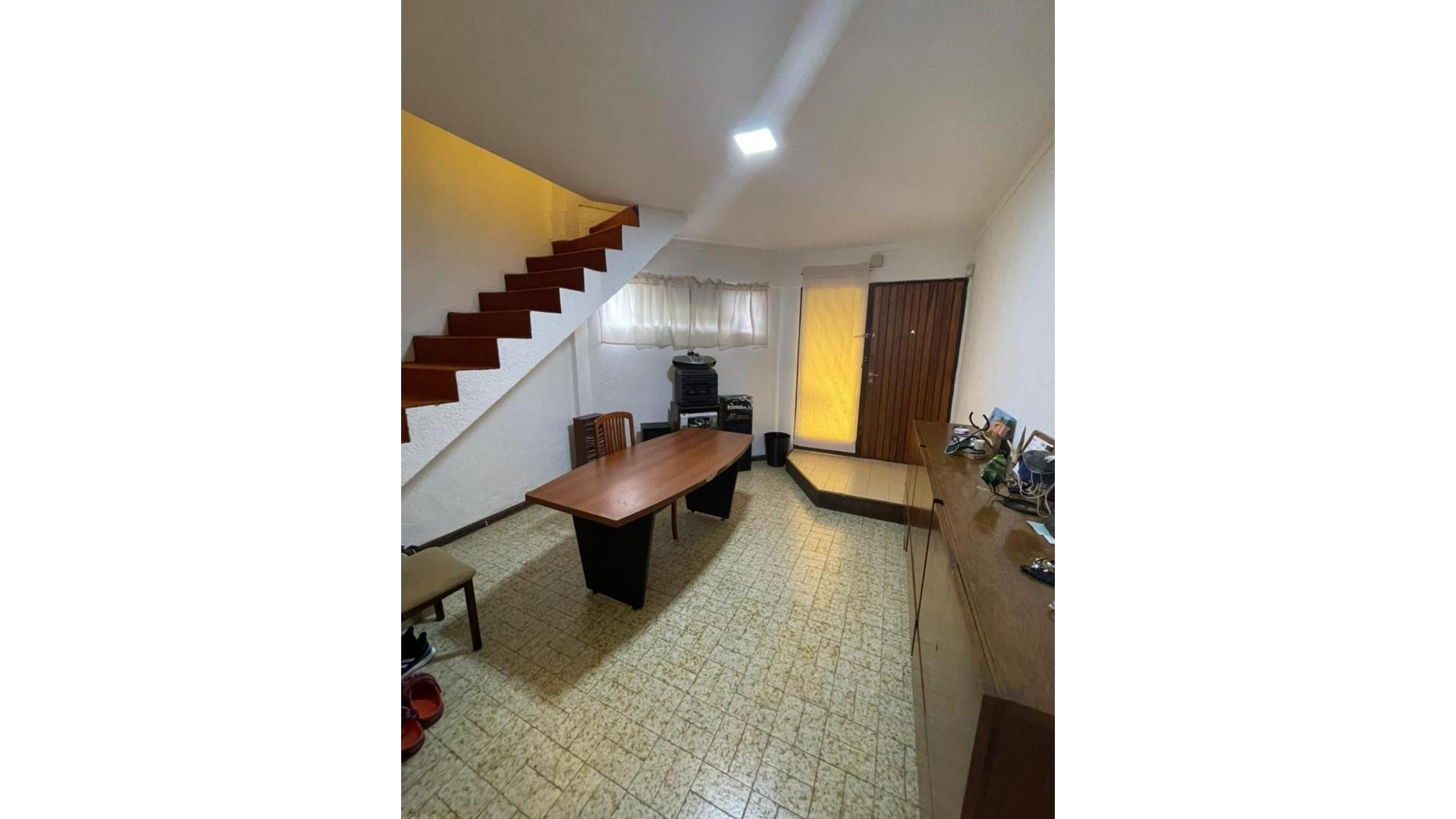 #5182641 | Venta | Casa | Hurlingham (TUCCI INMUEBLES)