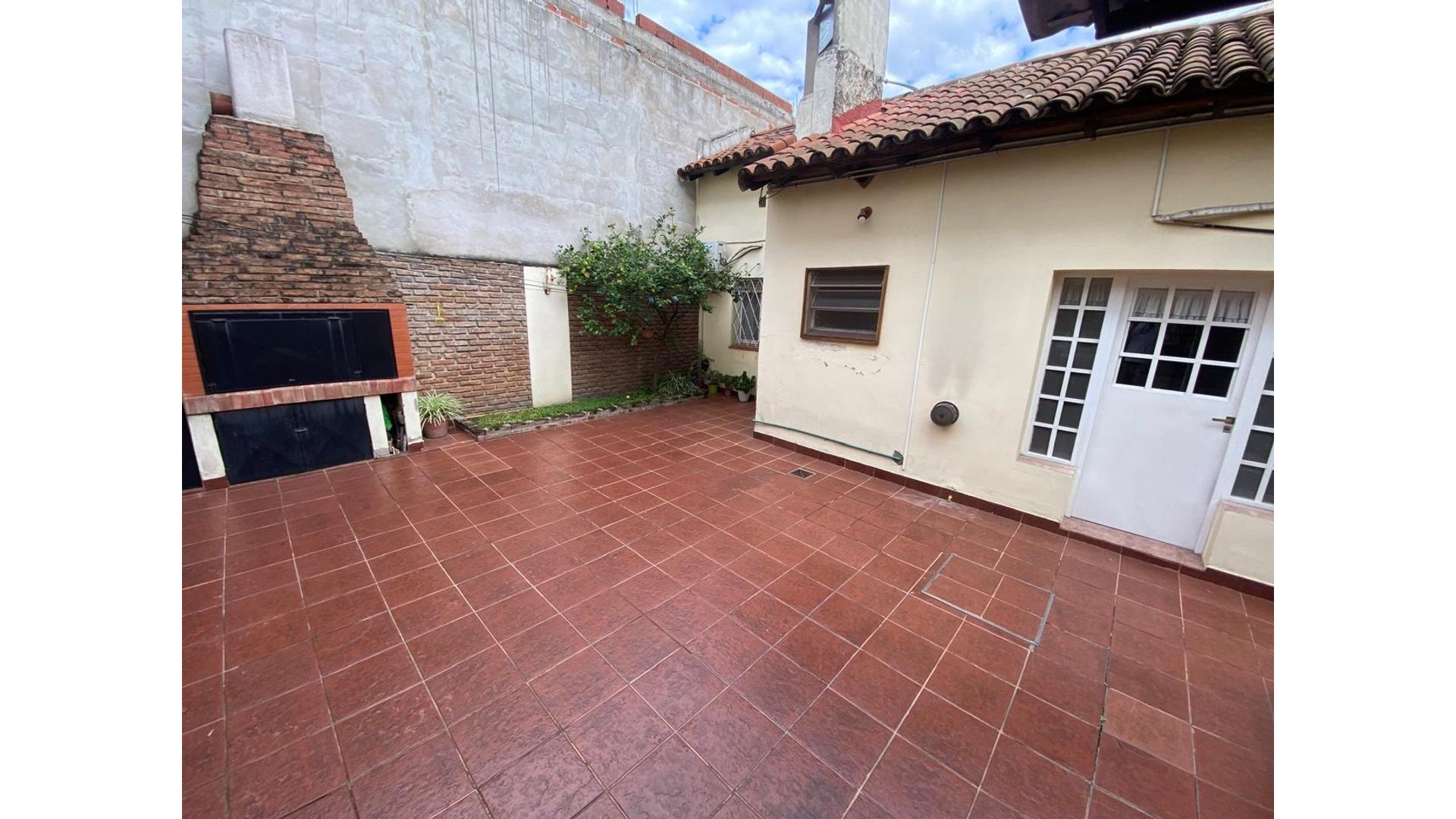 #5305662 | Venta | Casa | Colonia Tres De Febrero (Alejandra Milici Propiedades)