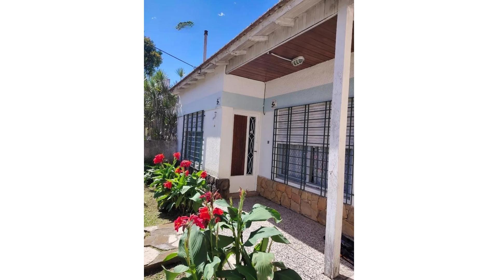 #5310449 | Venta | Casa | Moron (Asesorias Y Producciones Lm)