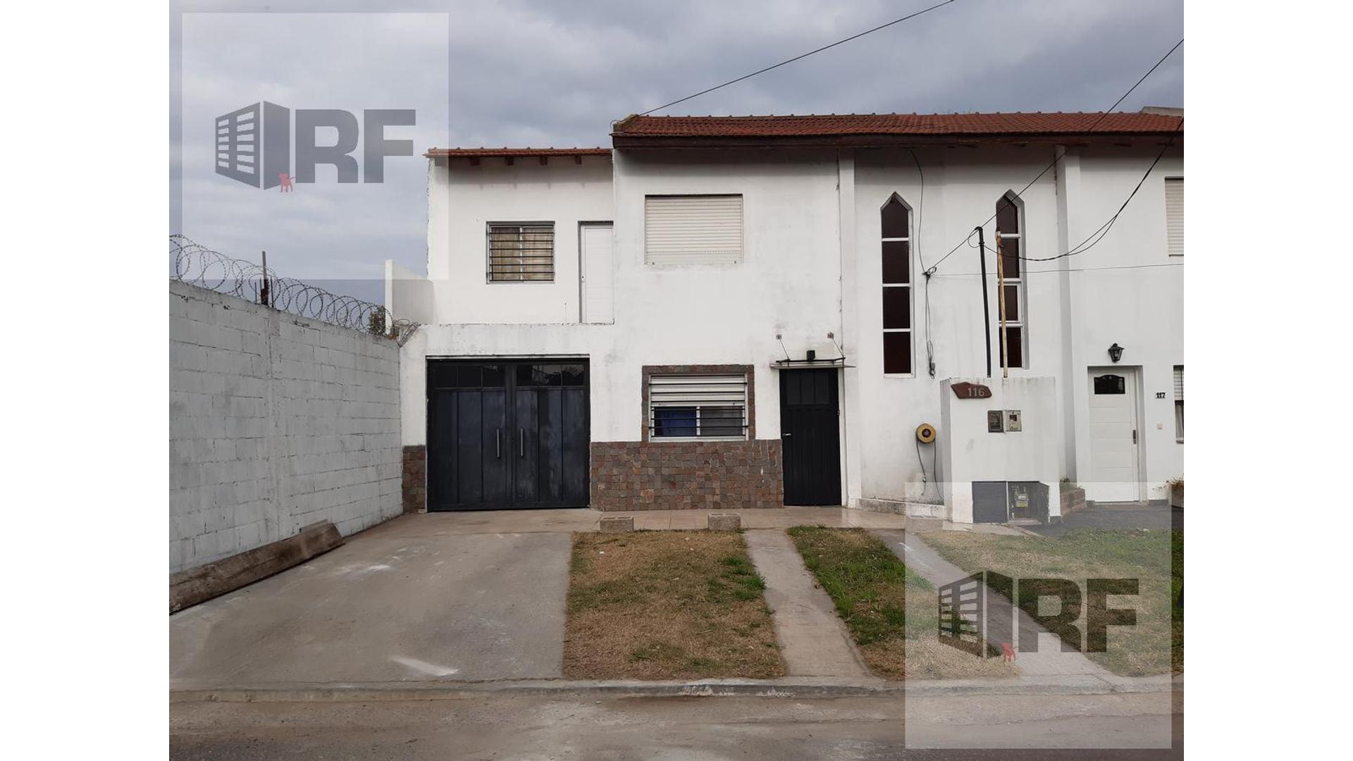 #5345752 | Venta | Casa | Quilmes (IRF Ignacio Radaelli Fernandez)