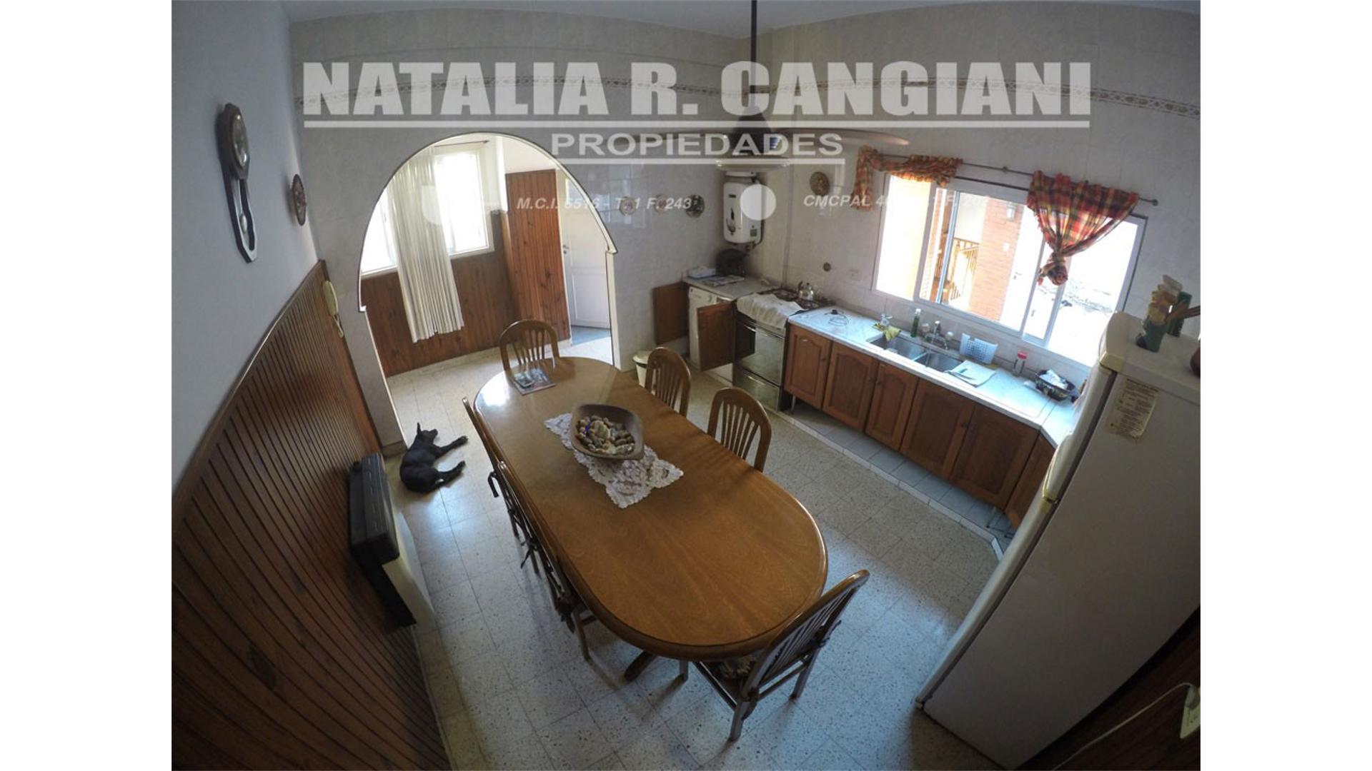 #5414807 | Sale | House | Avellaneda (Natalia R Cangiani  Propiedades)