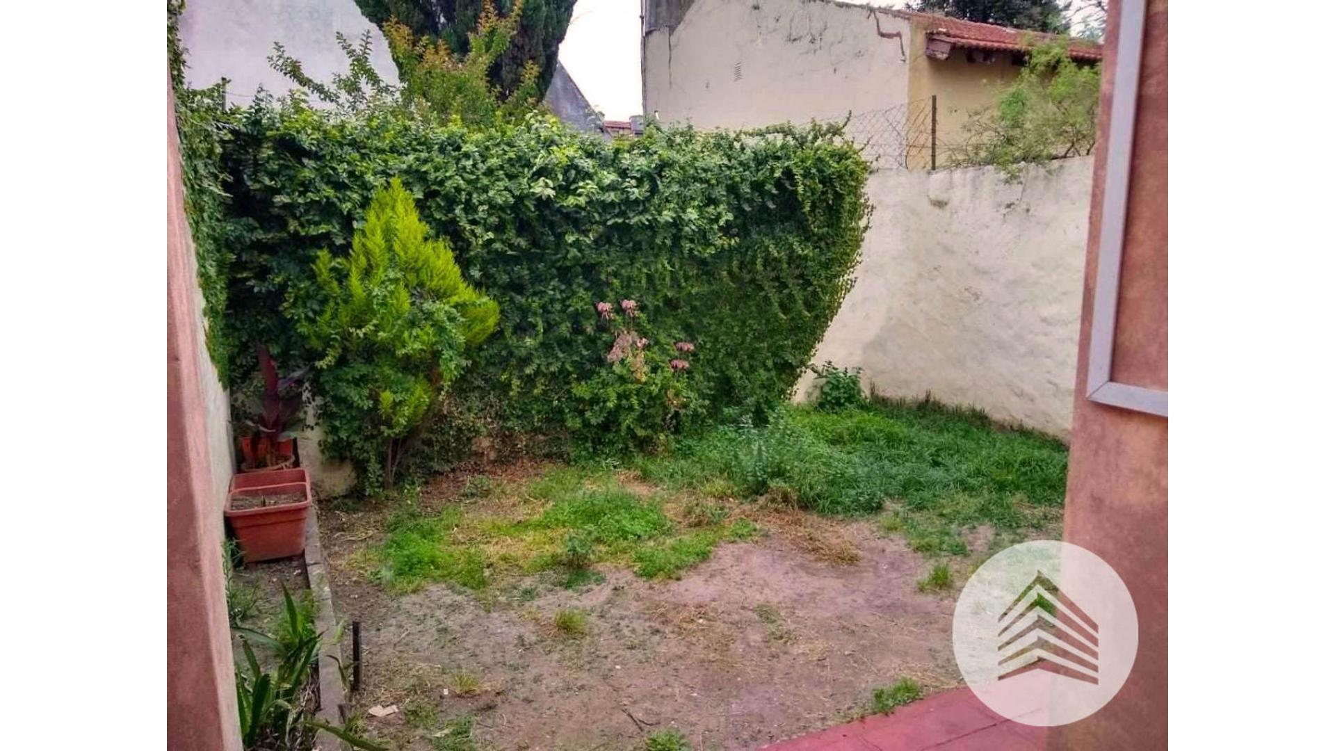 #5342362 | Sale | House | San Isidro (DIAZ OTERO)