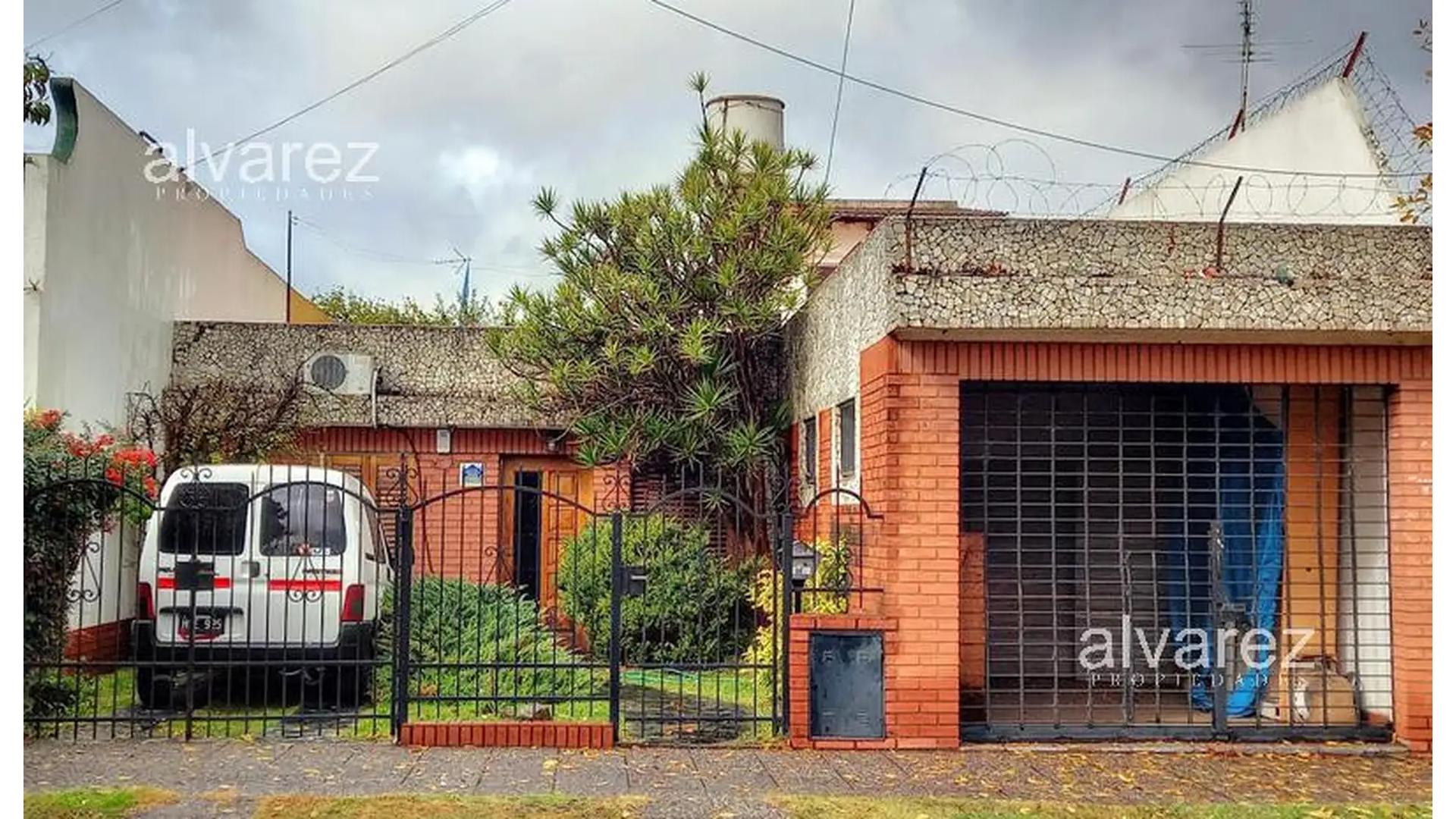 #5344564 | Venta | Casa | Ituzaingó (ALVAREZ PROPIEDADES (Sucursal))