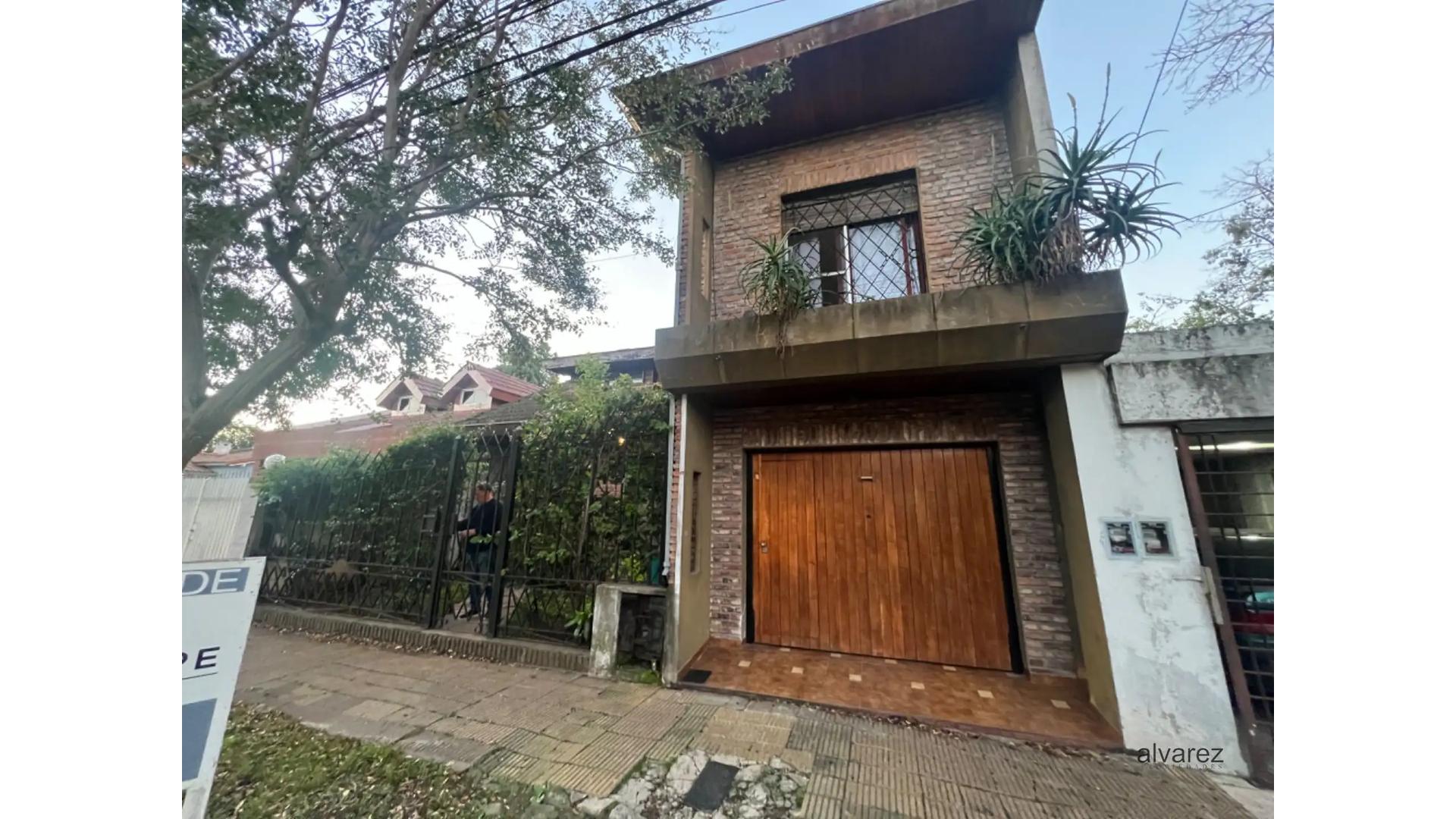 #5348297 | Venta | Casa | Moron (ALVAREZ PROPIEDADES (Sucursal))