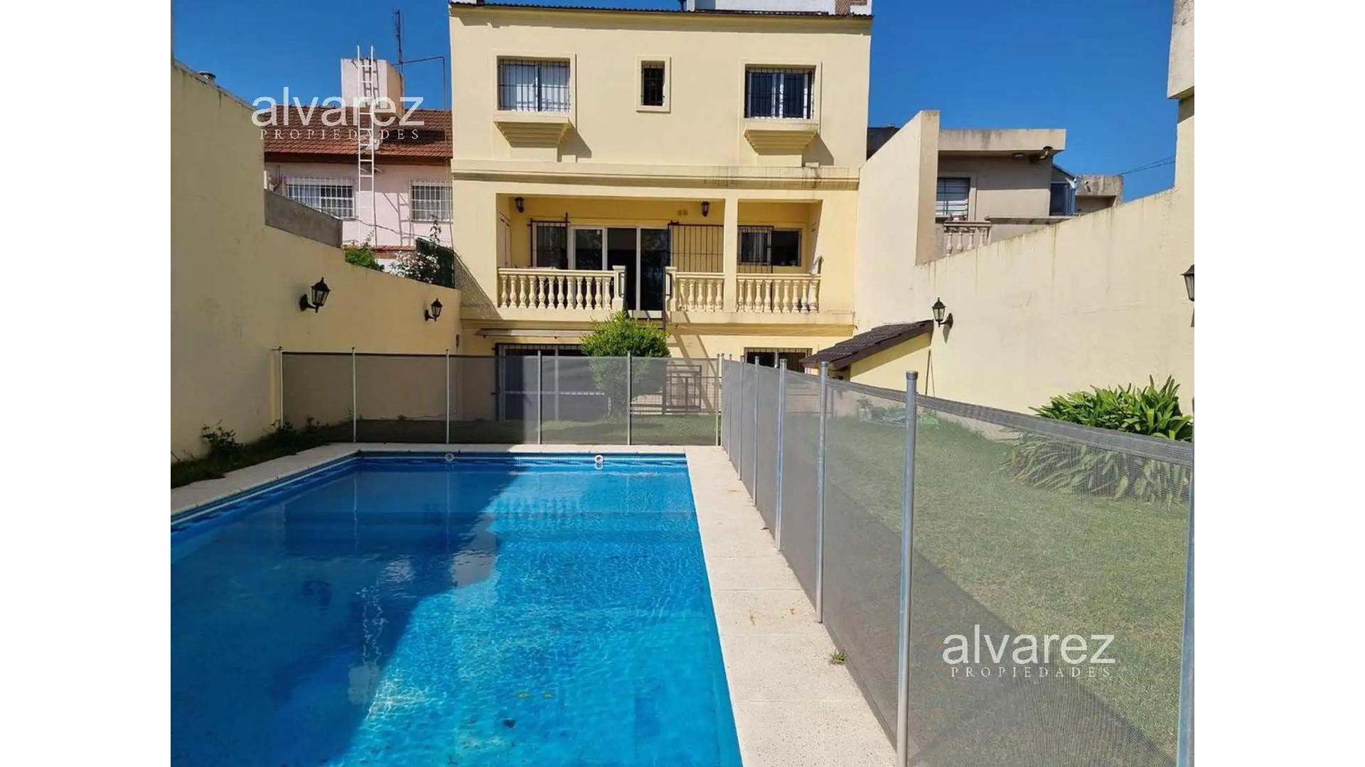 #5347001 | Venta | Casa | Moron (ALVAREZ PROPIEDADES (Sucursal))