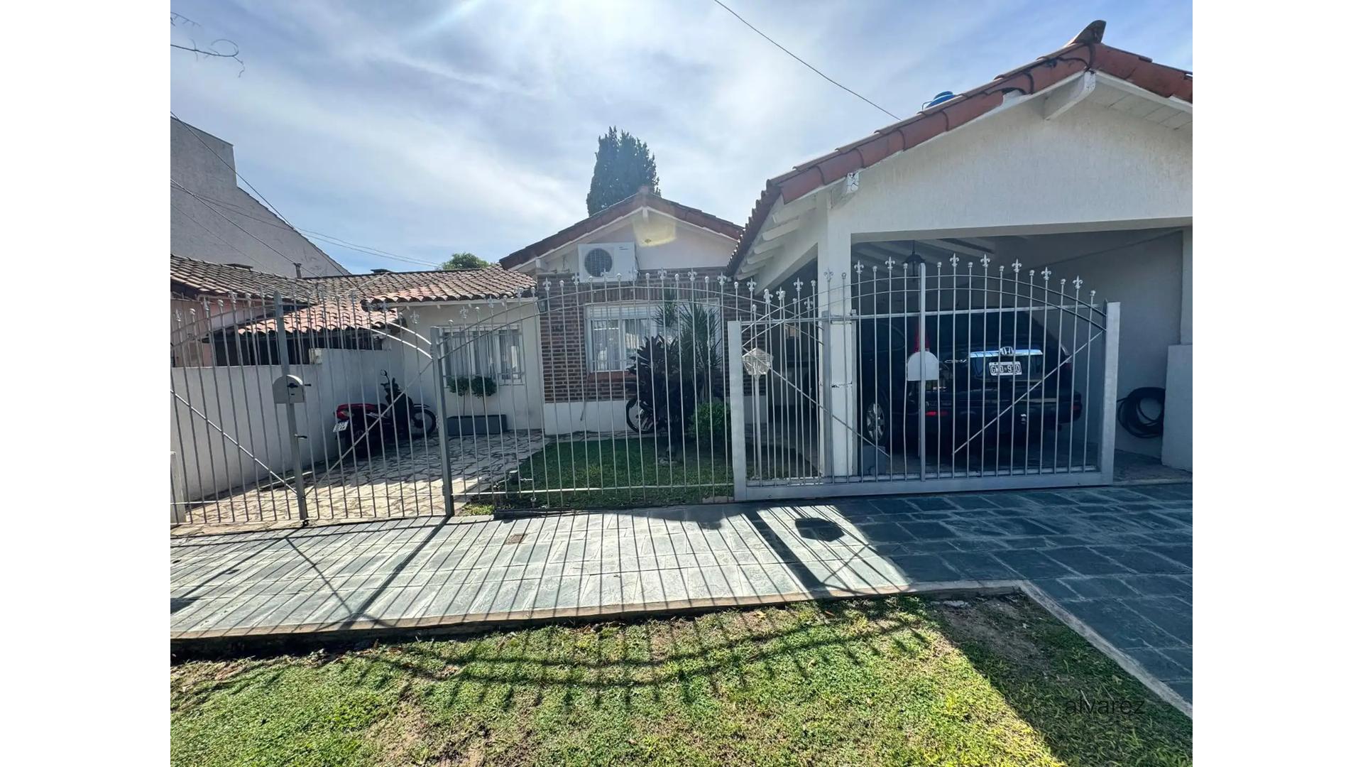 #5369306 | Venta | Casa | Ituzaingó (ALVAREZ PROPIEDADES (Sucursal))