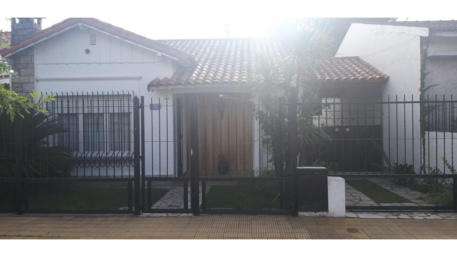 #5345354 | Venta | Casa | Moreno (ETELMAN PROPIEDADES)