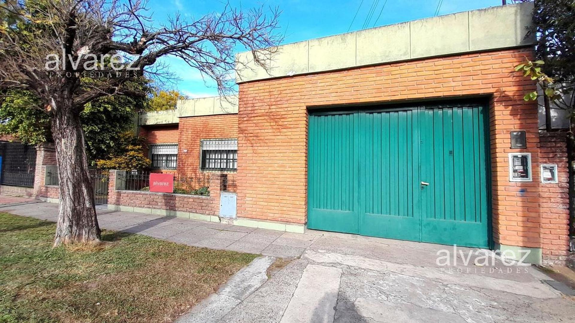 #5347000 | Sale | House | Ituzaingó (ALVAREZ PROPIEDADES (Sucursal))