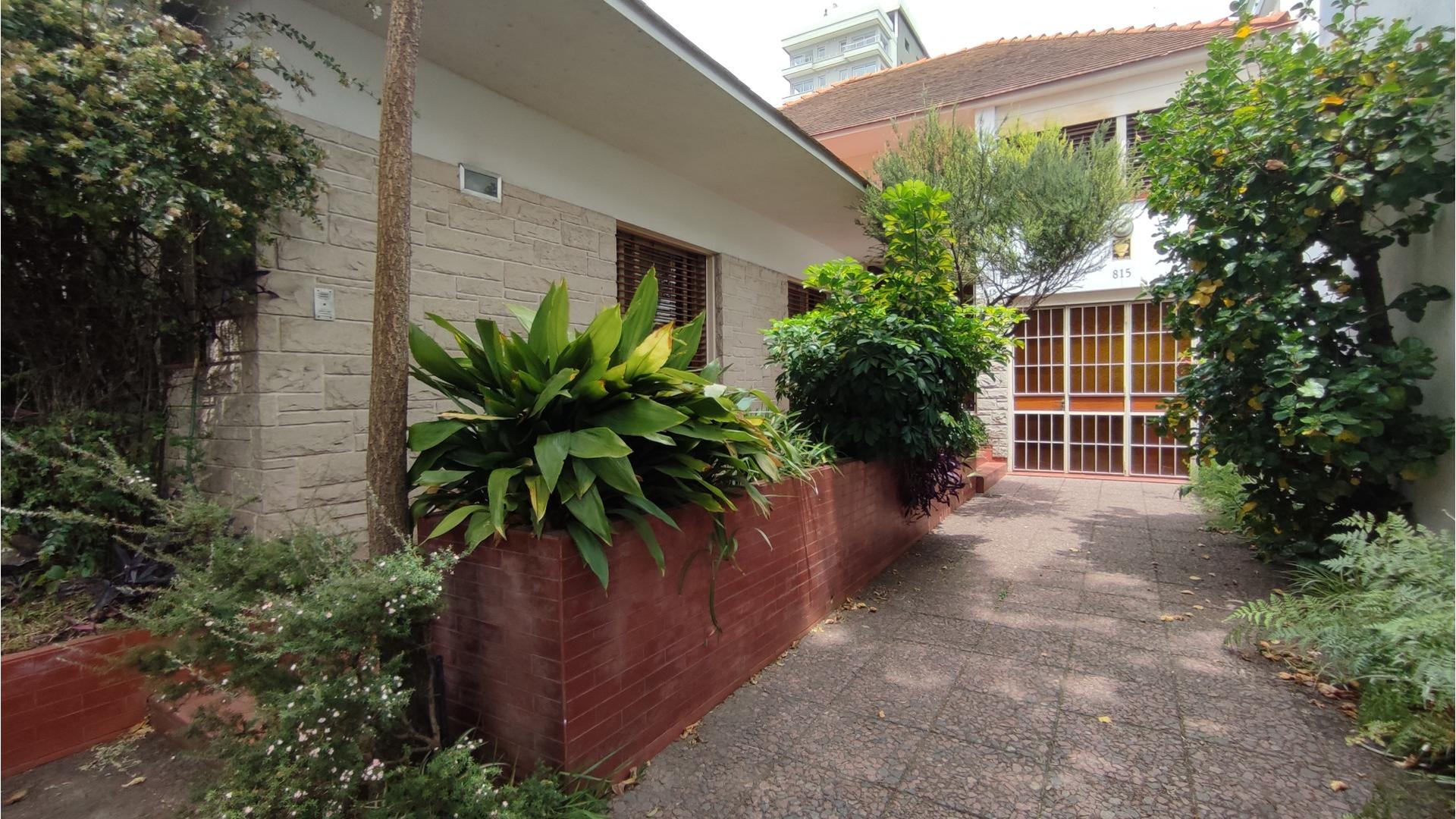 #5358396 | Venta | Casa | Quilmes (Riveiro Negocios inmobiliarios)