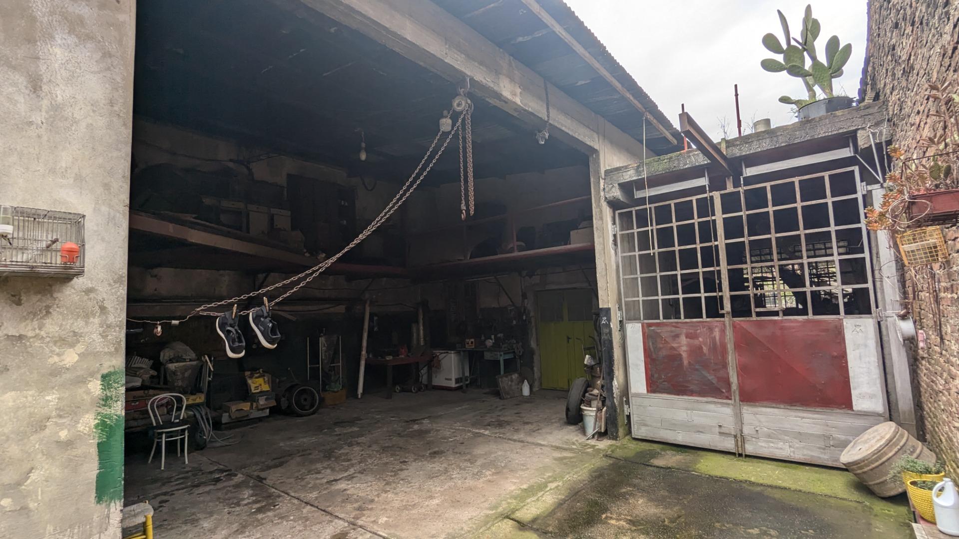 #5347997 | Sale | Warehouse | Lanus (MASAR PROPIEDADES)