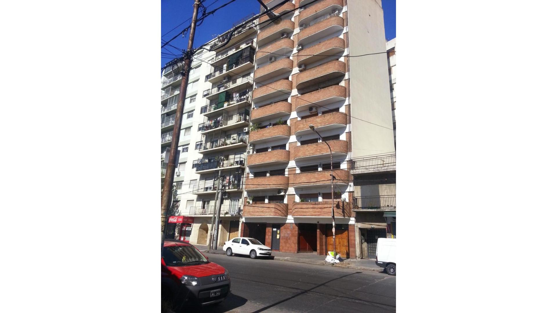 #5349849 | Venta | Cochera | La Matanza (Russo Marcela Laura Negocios Inmobiliarios.)