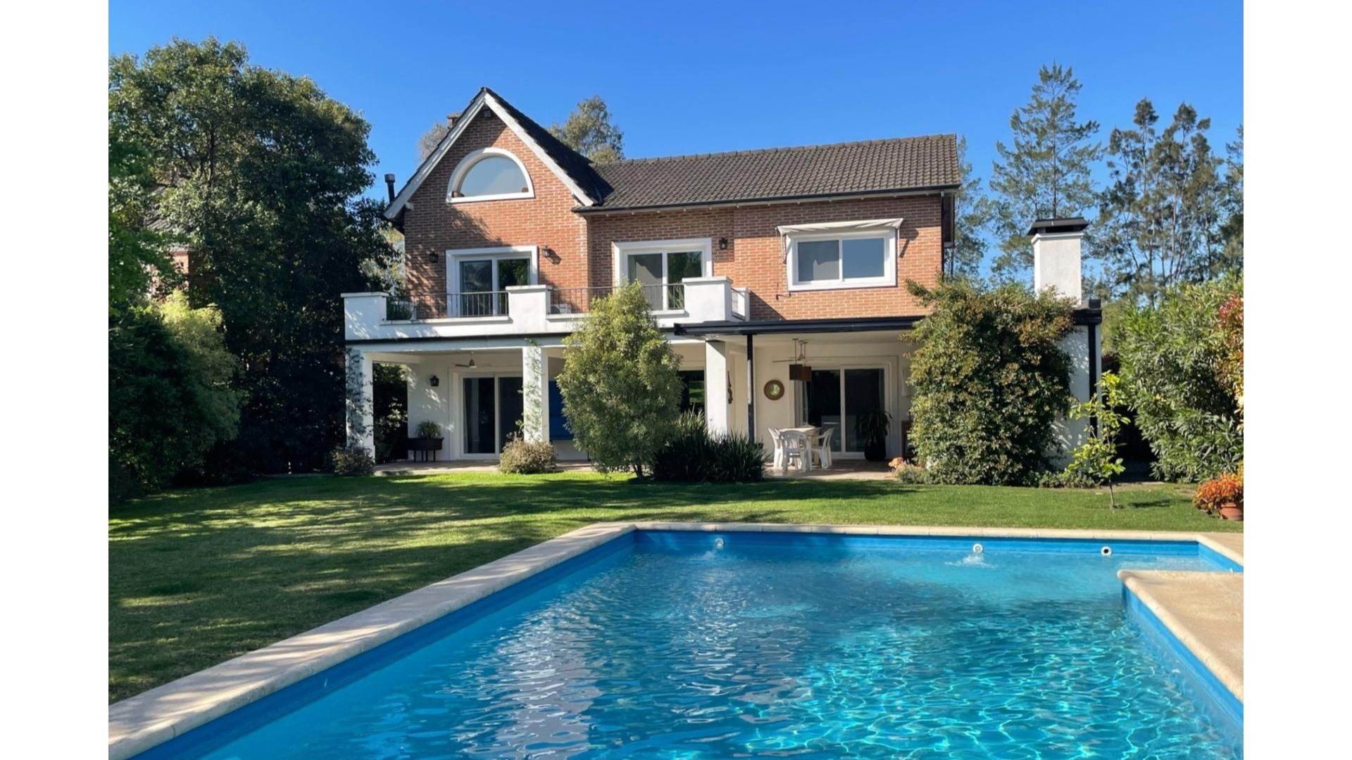 #5351048 | Sale | House | Tigre (Vinelli Inmobiliaria)