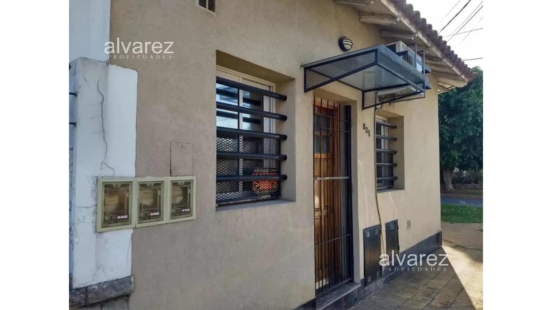 #5352809 | Venta | Casa | Moron (ALVAREZ PROPIEDADES (Sucursal))