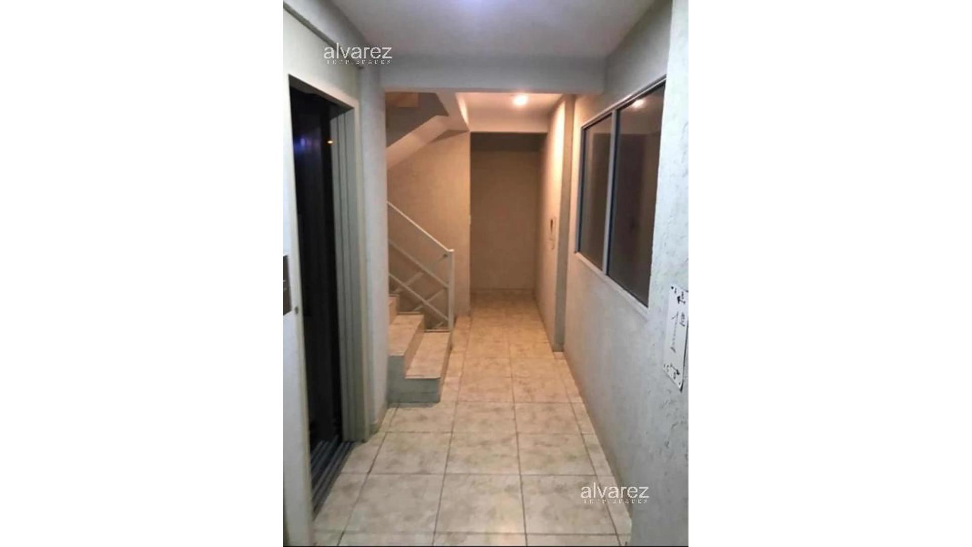 #5352795 | Sale | Apartment | Moron (ALVAREZ PROPIEDADES (Sucursal))