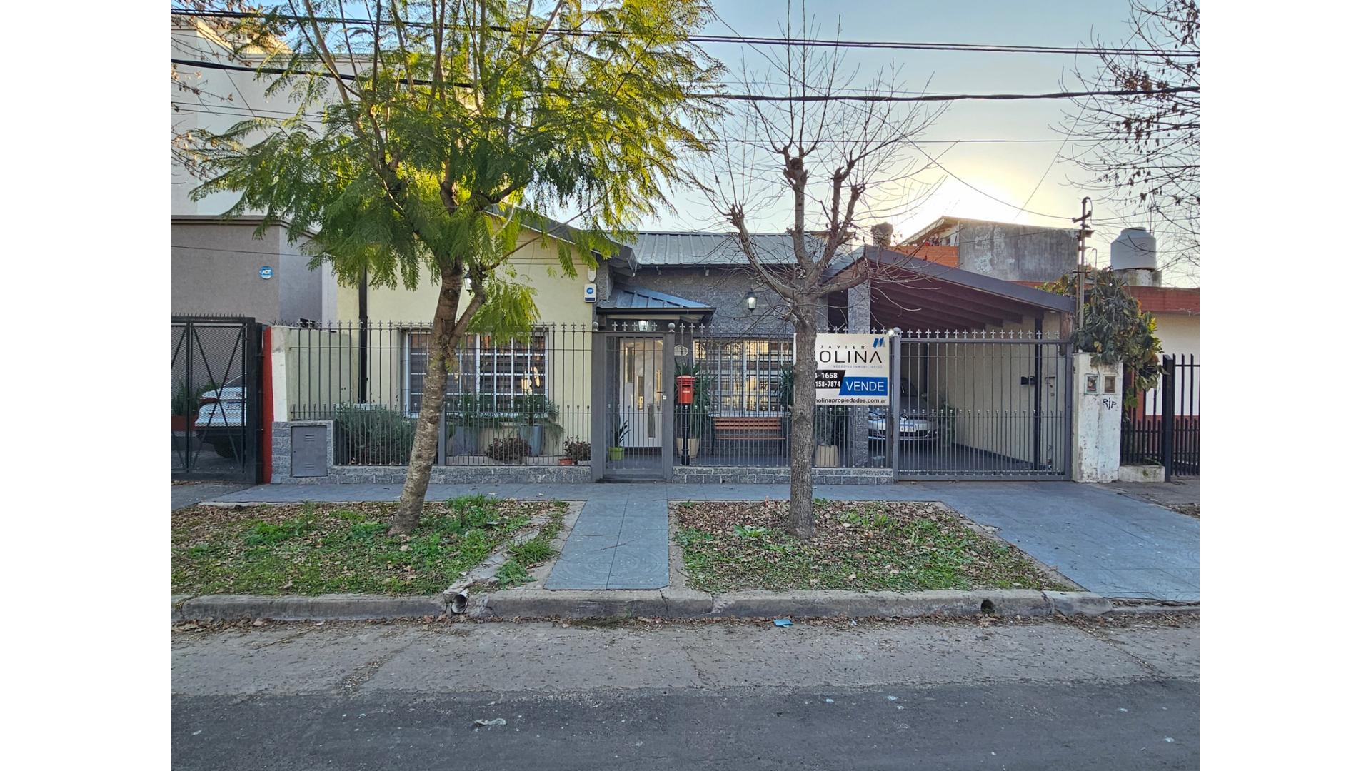 #5357157 | Sale | House | Moron (Perez Molina Negocios Inmobiliarios)