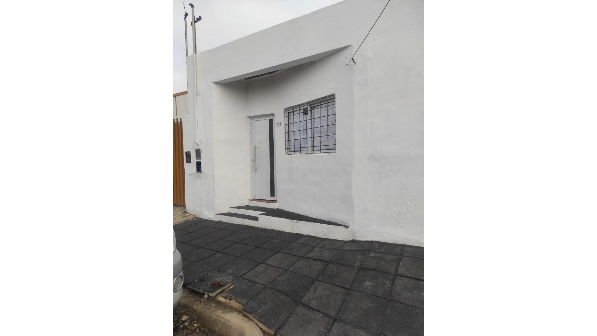 #5354393 | Alquiler | Casa | Concordia (Andres Chabrillon Propiedades)