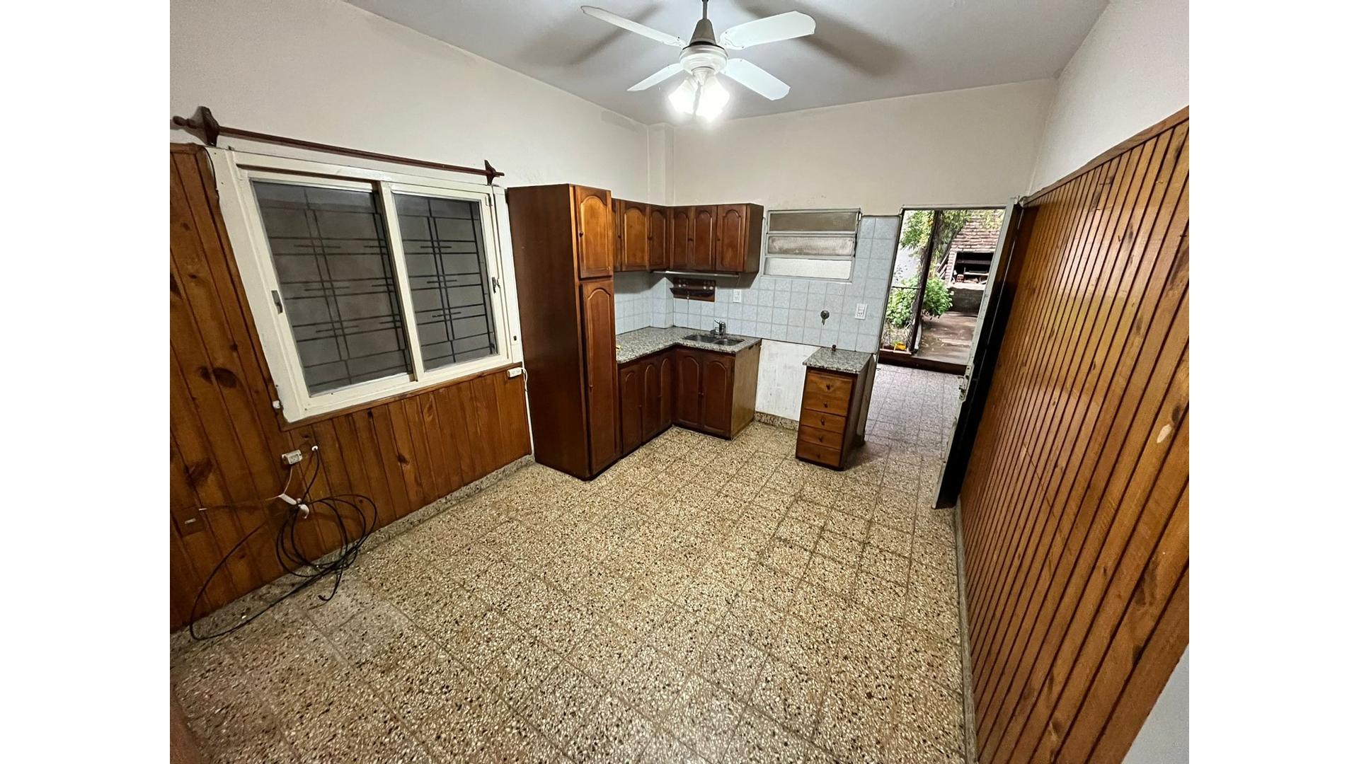 #5354678 | Alquiler | Casa | Merlo (Fernanda Jorge Mandarini Servicios Inmobiliarios)