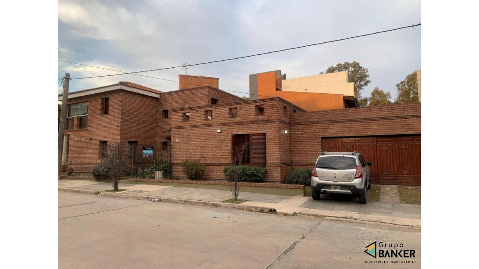 #5355350 | Venta | Casa | Cordoba (Grupo Banker)