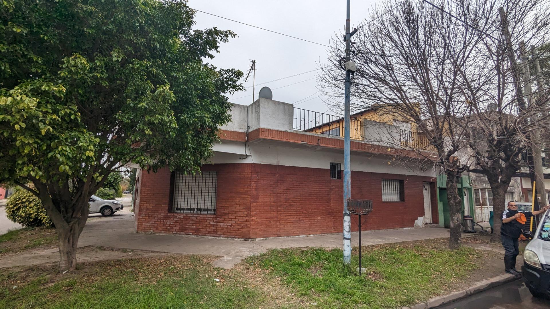 #5355293 | Venta | Casa | Lanus (MASAR PROPIEDADES)