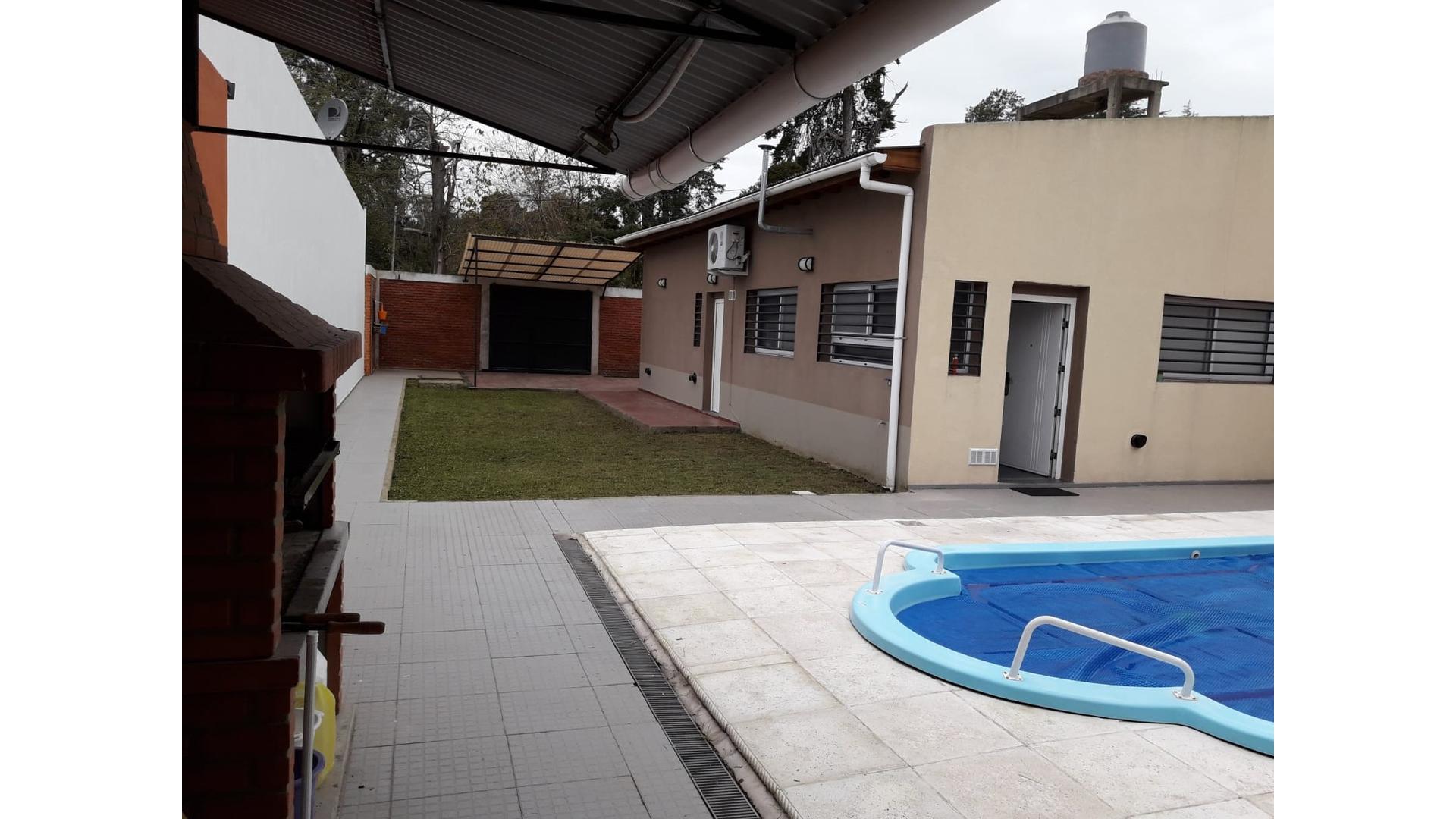 #5356864 | Sale | Country House | Berazategui (Monteseirin Propiedades)