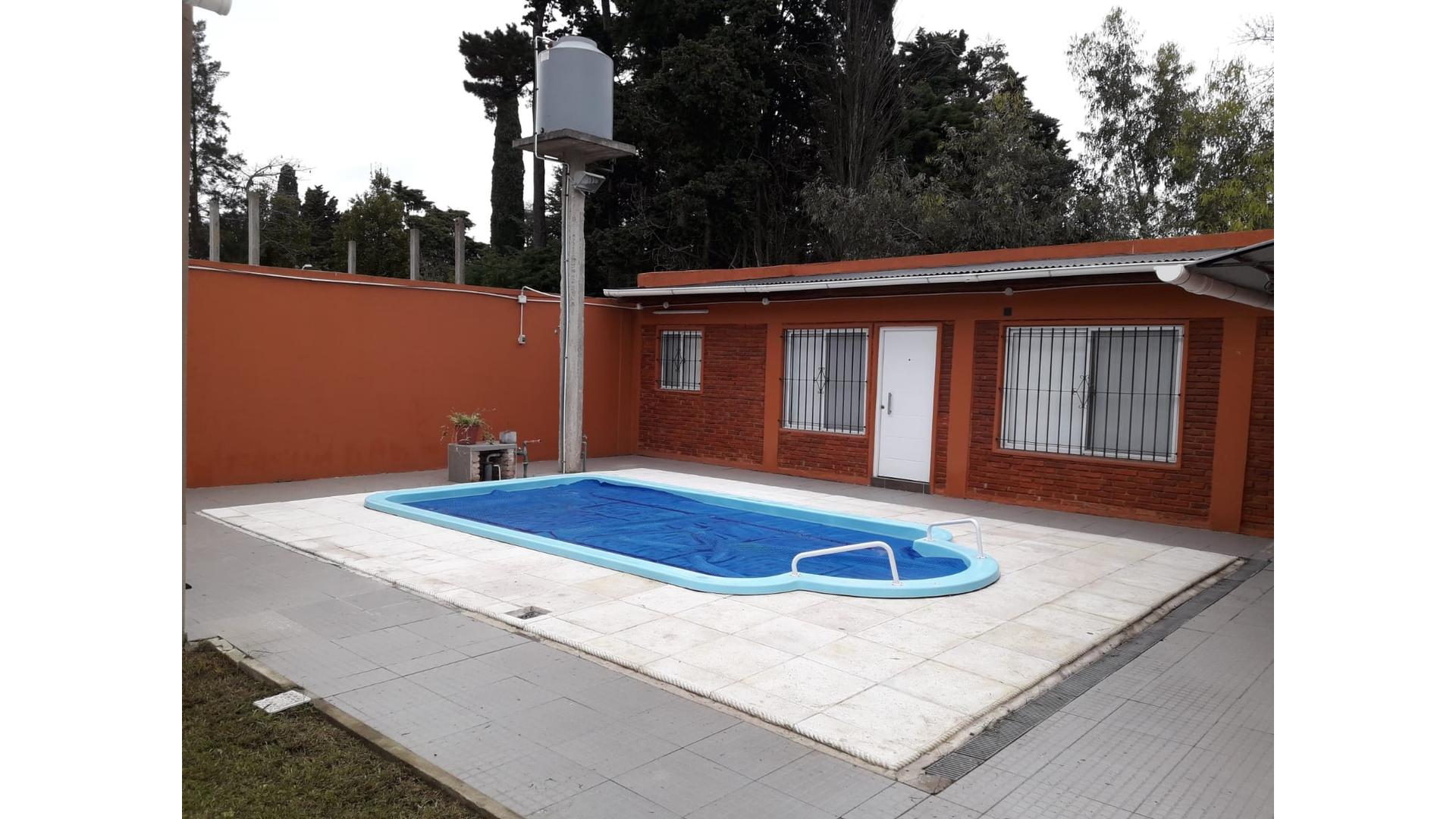 #5356864 | Sale | Country House | Berazategui (Monteseirin Propiedades)