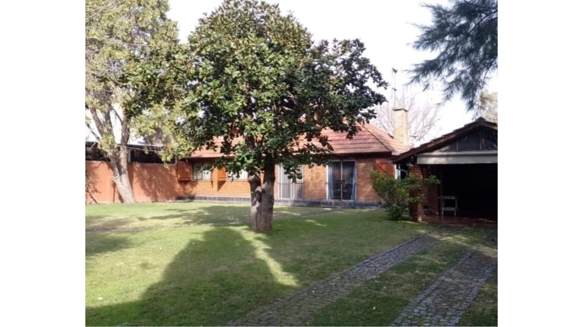 #5357296 | Venta | Casa Quinta | Pilar (Godoy Asesores Inmobiliarios)