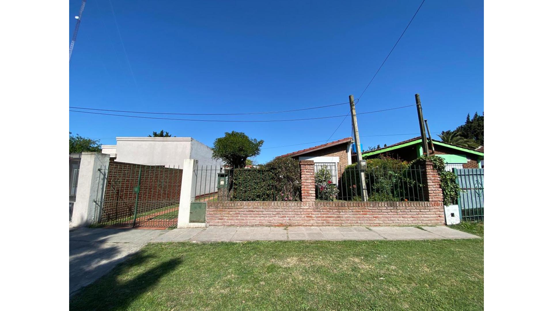 #5360541 | Venta | Casa | Almirante Brown (Claudio Terrasa Estudio Inmobiliario)