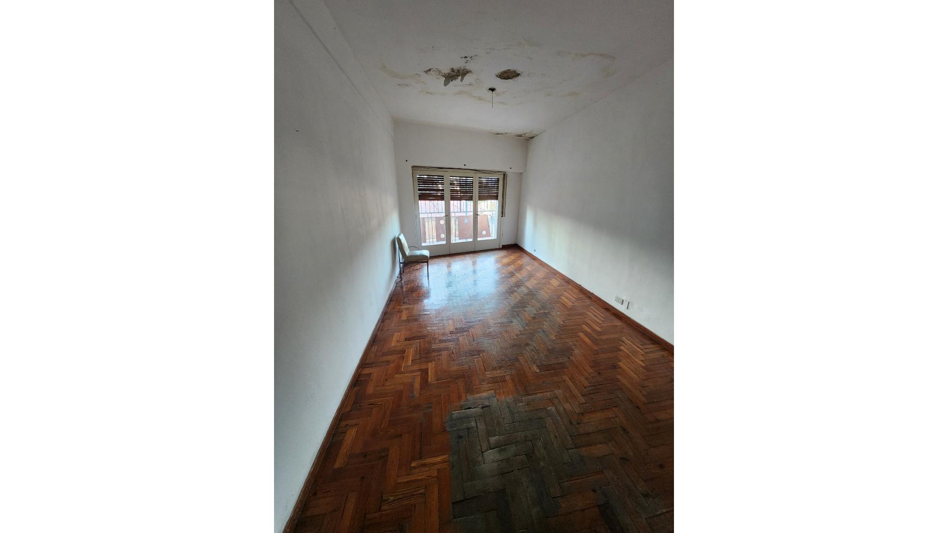 #5360525 | Alquiler | Departamento | Liniers (Jorge Parajon Propiedades)