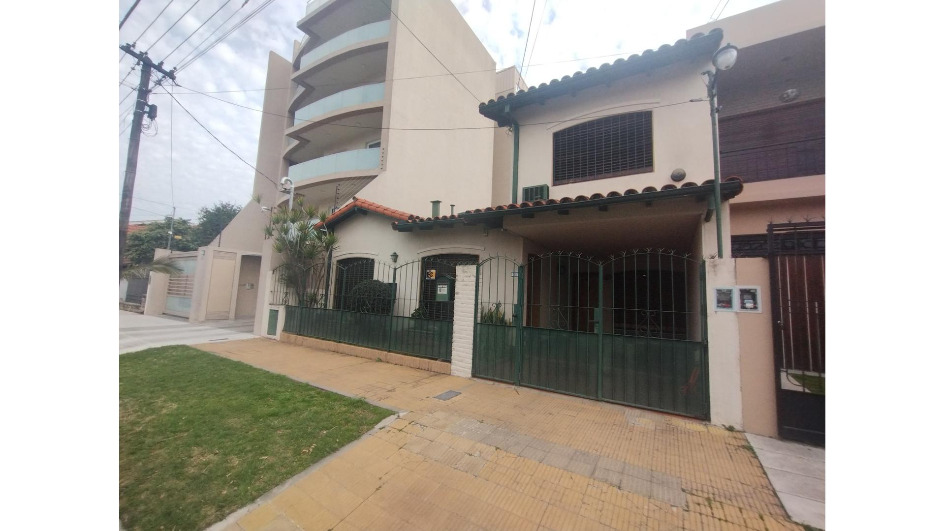 #5361576 | Venta | Casa | Moron (TUCCI INMUEBLES)