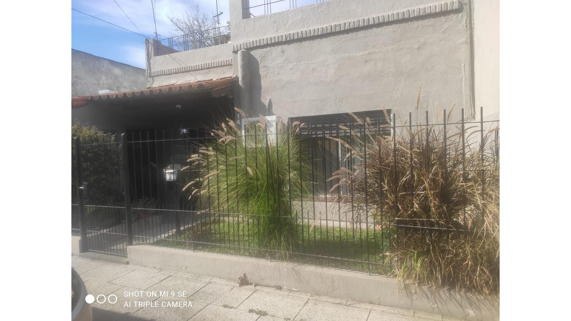 #5362393 | Venta | Casa | Colonia Tres De Febrero (D.lenge Propiedades (ramos Mejia ))