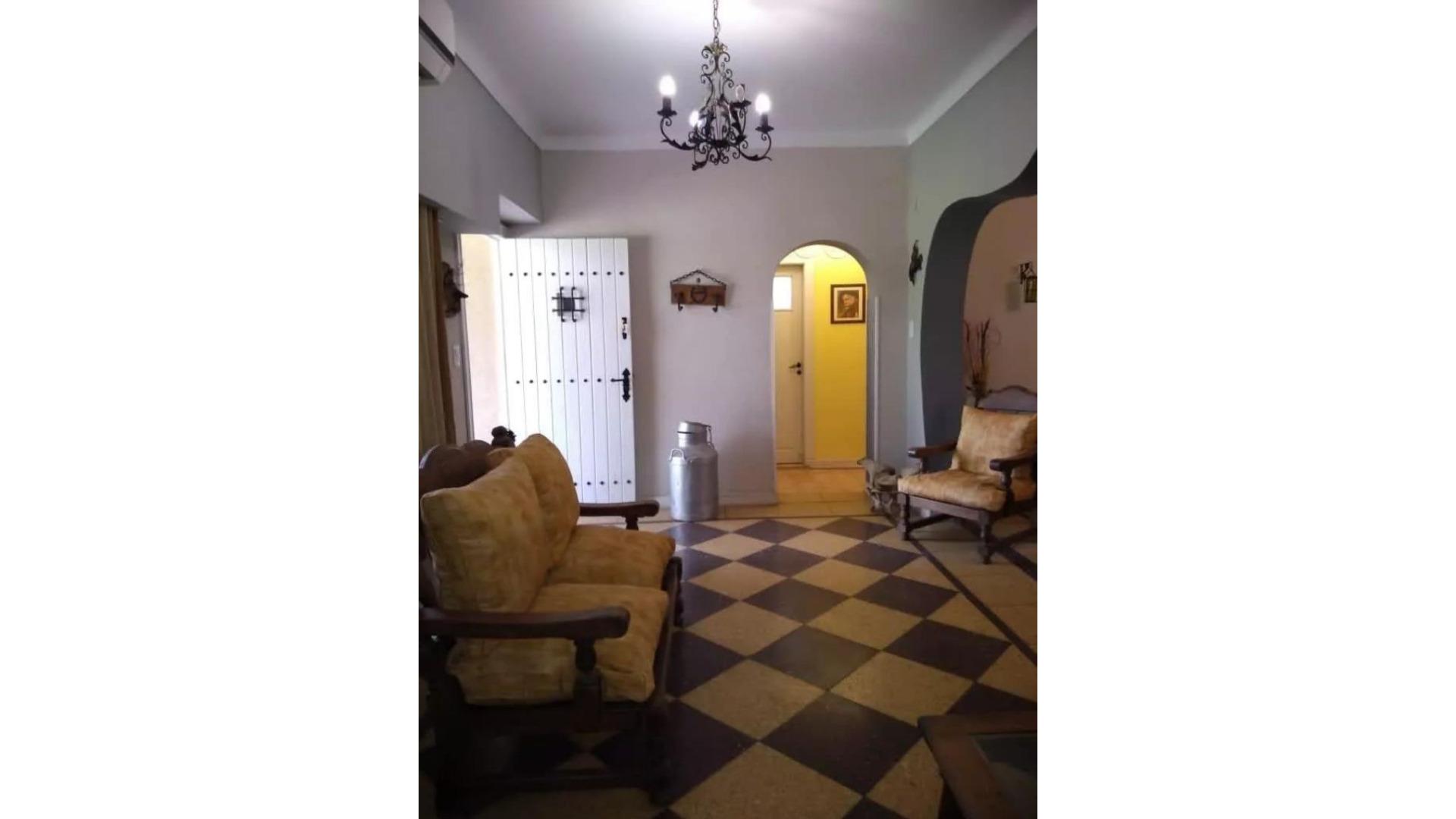 #5364138 | Venta | Casa Quinta | General Rodriguez (GENTILE INMUEBLES)