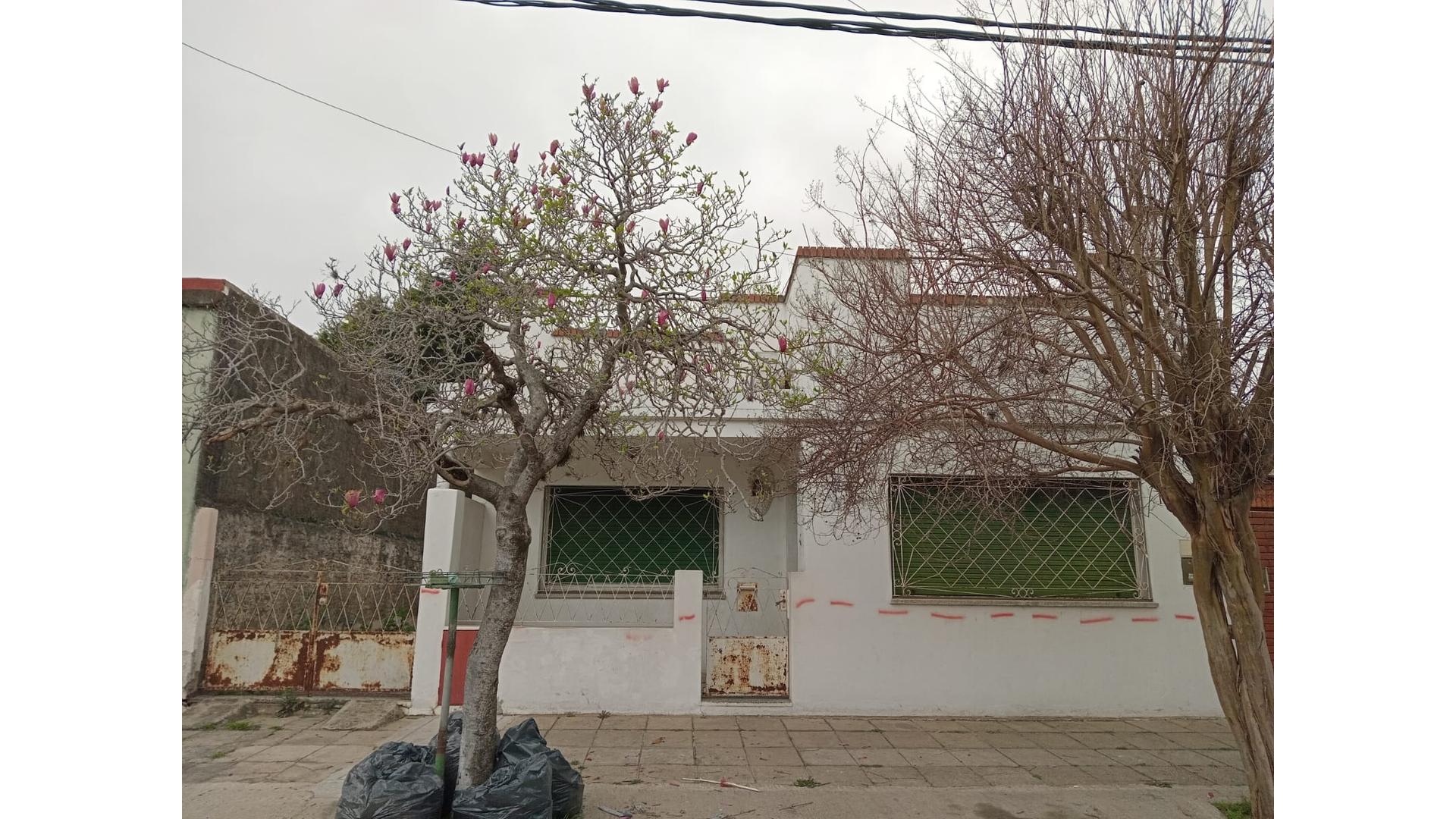 #5364166 | Venta | Casa | Colonia Tres De Febrero (Tarabini Propiedades)