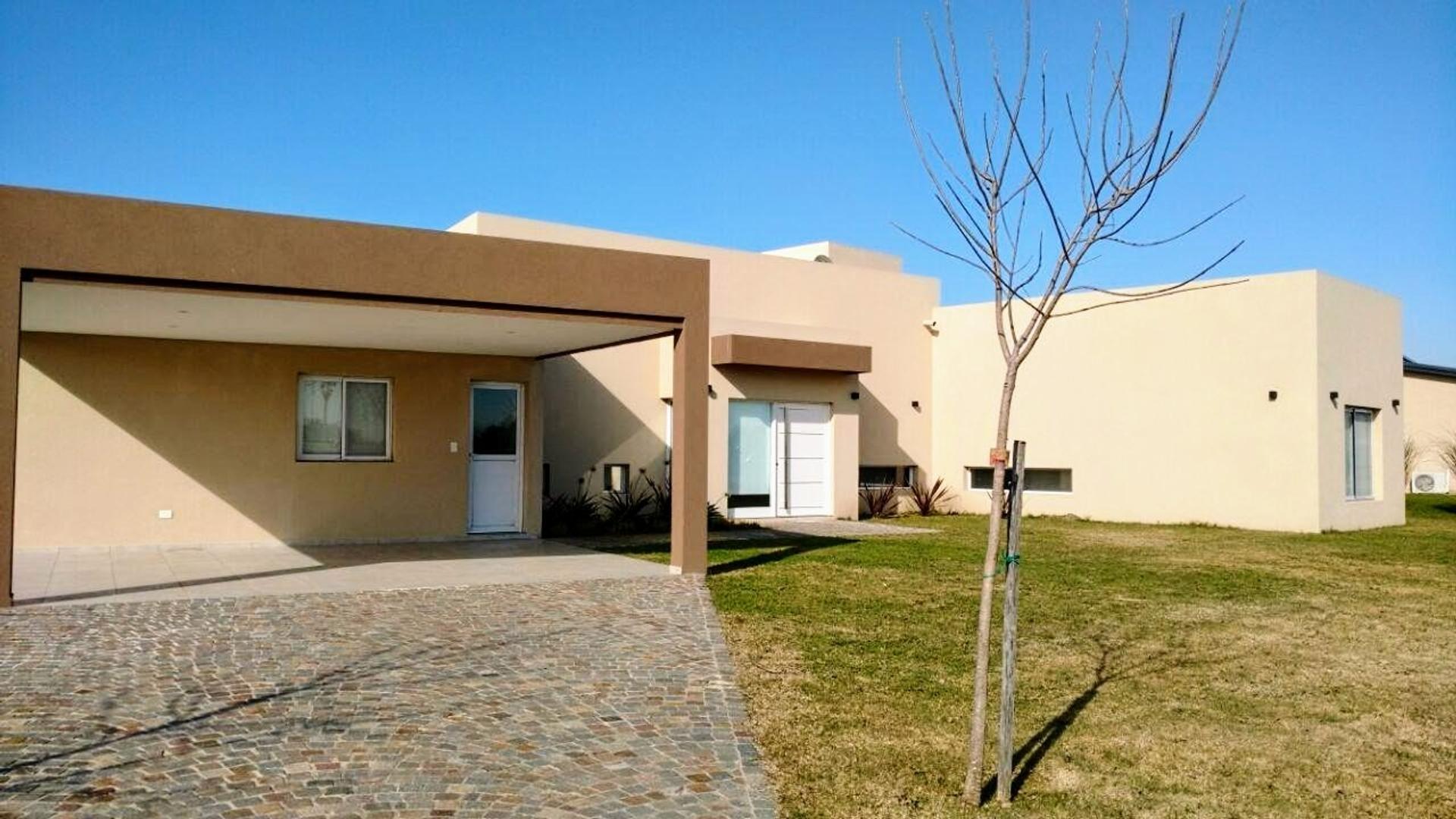 #5364242 | Venta | Casa | General Rodriguez (Marisol Espinosa Propiedades)