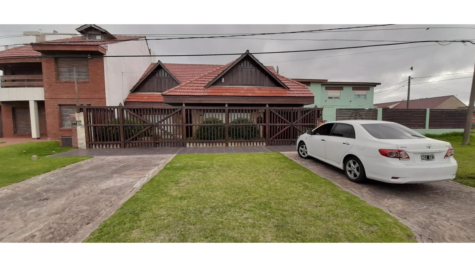 #5366471 | Venta | Casa | Mar Del Plata (Russo Marcela Laura Negocios Inmobiliarios.)