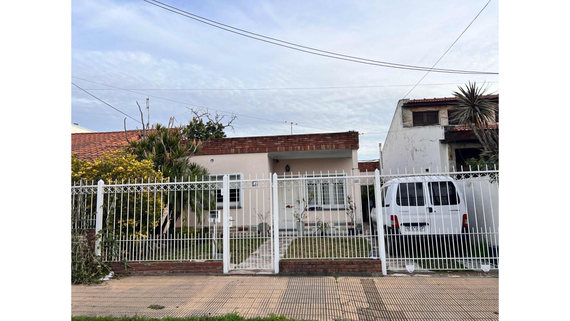 #5366492 | Venta | Casa | Merlo (POLVERINI INMUEBLES)