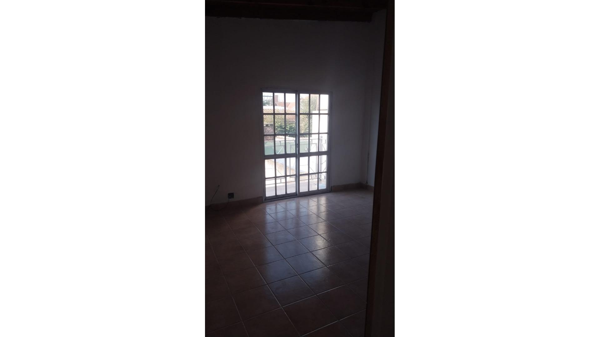 #5366897 | Rental | Horizontal Property | Quilmes (Monteseirin Propiedades)