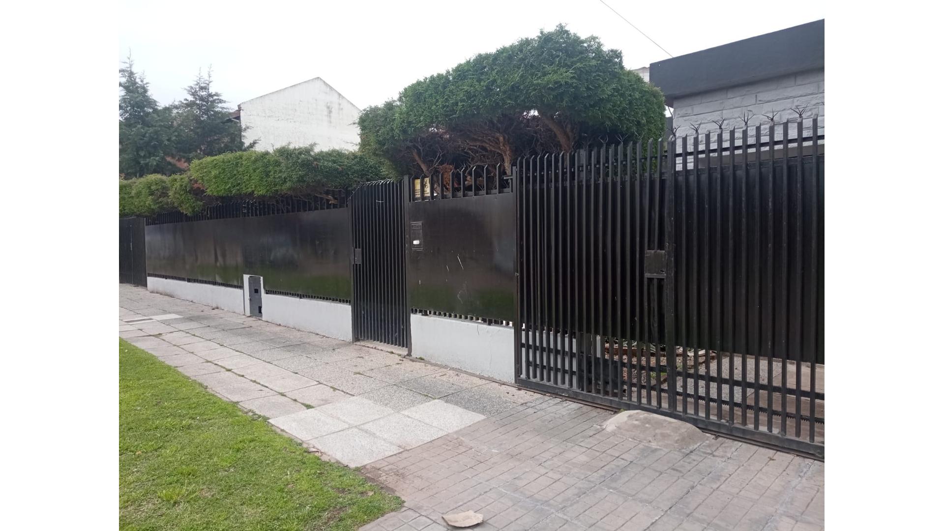 #5368598 | Sale | House | San Miguel (Andres Y Asociados)