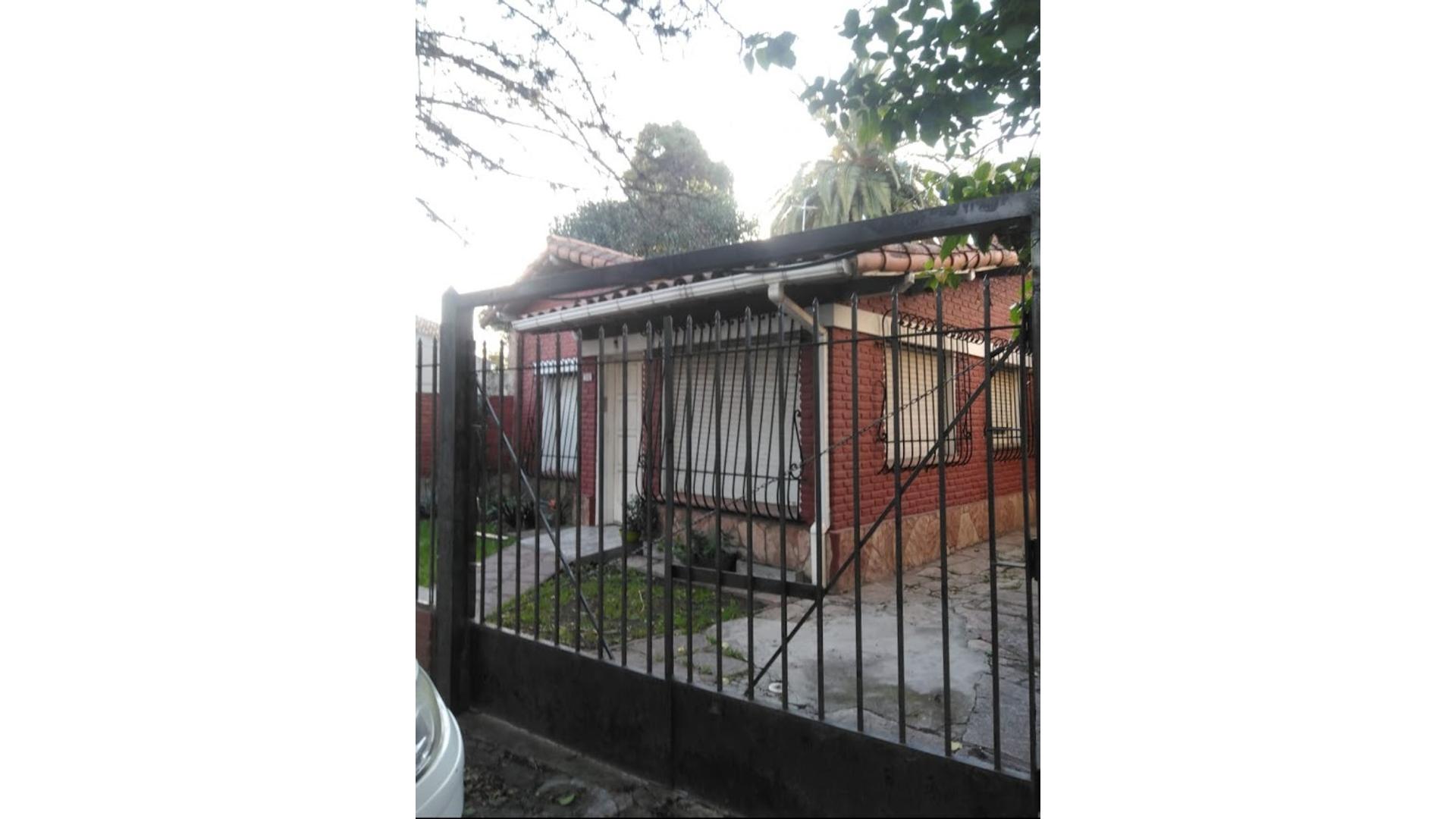 #5356144 | Venta | Casa | Ituzaingó (Fabiana M. Tripe Inmuebles)