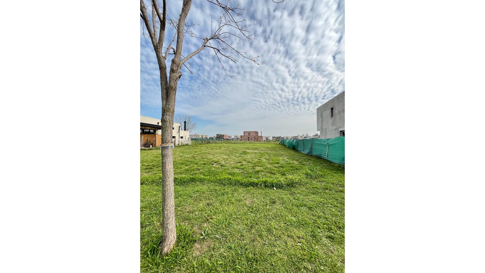 #5365403 | Venta | Lote | Pilar (Vinelli Inmobiliaria)