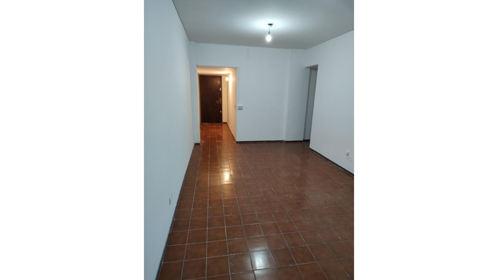 #5375317 | Venta | Departamento | Liniers (Inmobiliaria Peluffo)